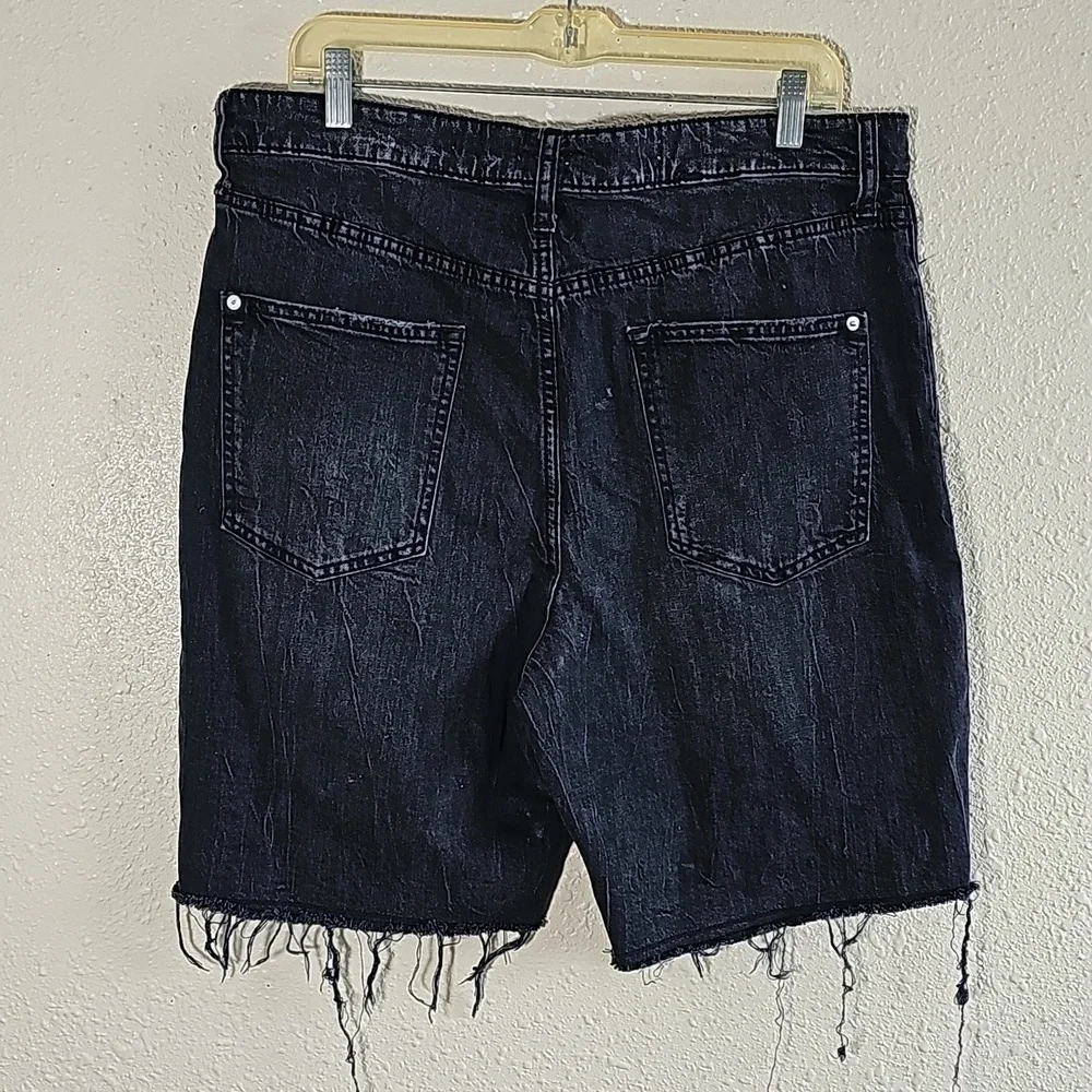 Anthropologie Pilcro Shorts Jeans. - Picture 7 of 9